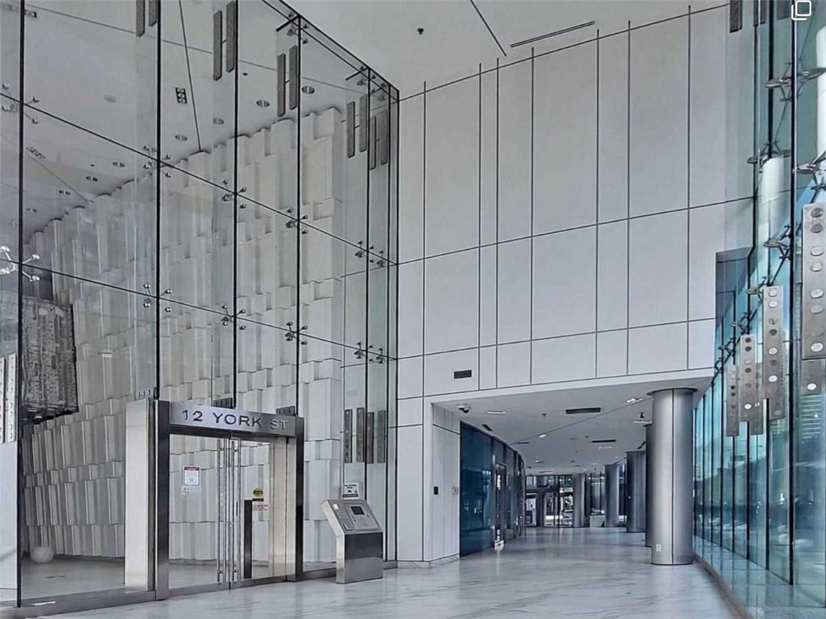 Luxury Condo In The Heart Of Toronto - Next To Scotiabank Arena 외부 사진